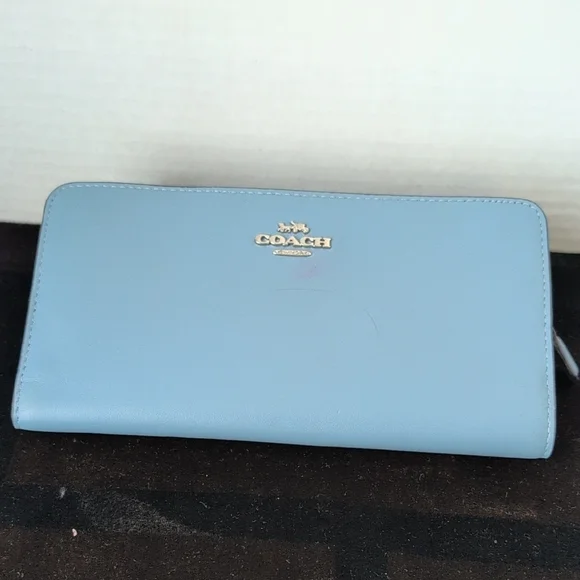 Coach Light Blue Women's Wallet New - Picture 1 of 5